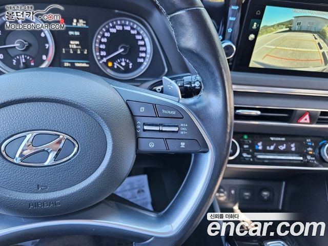 Hyundai Sonata 2022 — photo 14