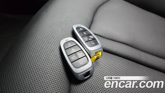 Hyundai Sonata 2022 — photo 21