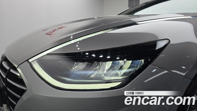 Hyundai Sonata 2022 — photo 8