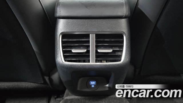 Hyundai Sonata 2022 — photo 30