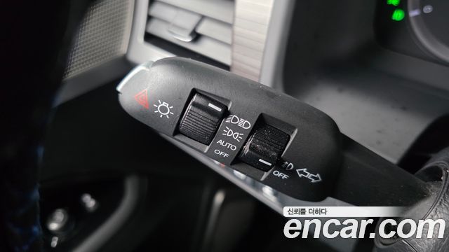 KG Mobility Rexton 2019 — photo 34