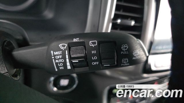 KG Mobility Rexton 2019 — photo 36