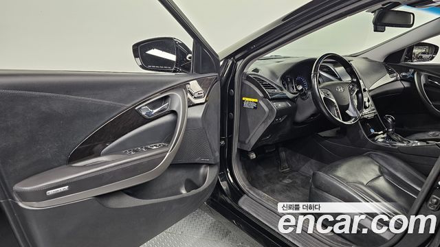 Hyundai Grandeur 2016 — photo 13