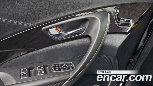 Hyundai Grandeur 2016 — photo 18