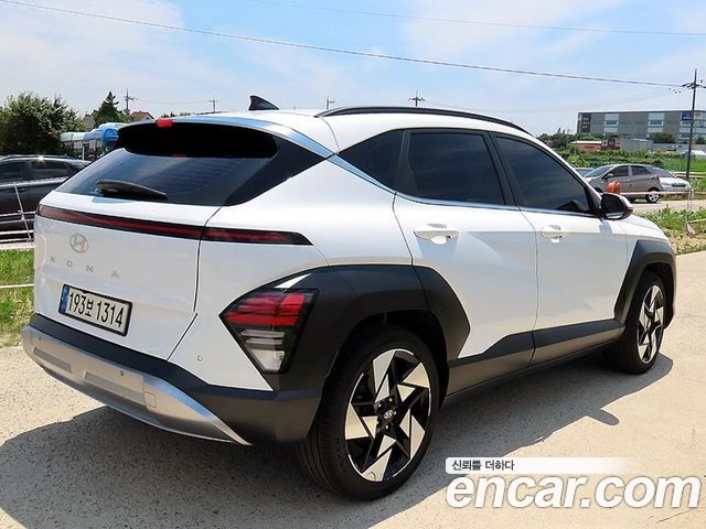 Hyundai Kona 2023 — photo 3