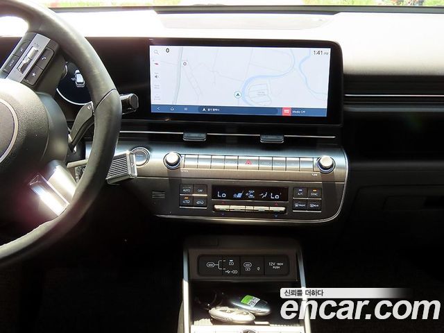 Hyundai Kona 2023 — photo 10