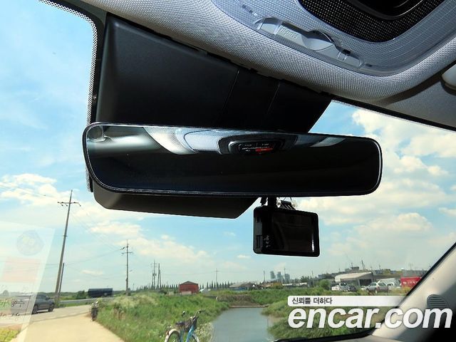 Hyundai Kona 2023 — photo 12