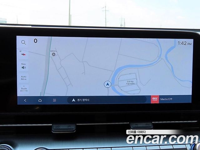 Hyundai Kona 2023 — photo 13