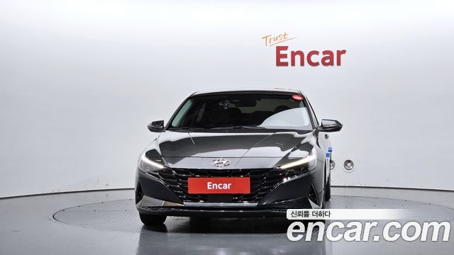 Hyundai AVANTE 2021 — photo 3