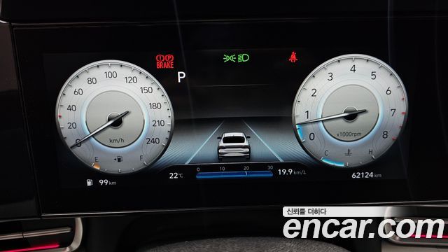 Hyundai AVANTE 2021 — photo 11
