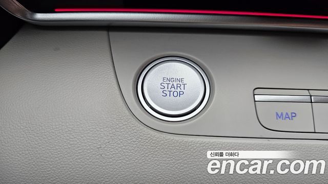 Hyundai AVANTE 2021 — photo 30