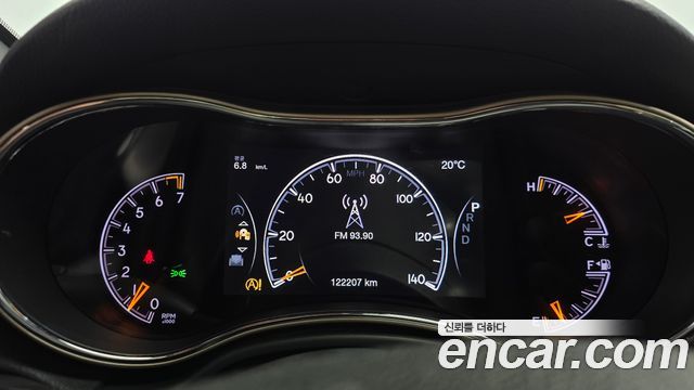 Jeep Cherokee 2017 — photo 8