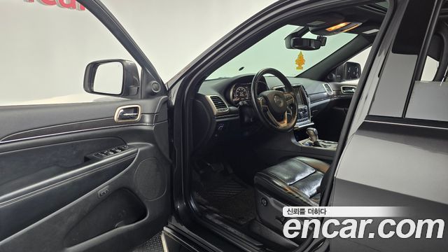 Jeep Cherokee 2017 — photo 10