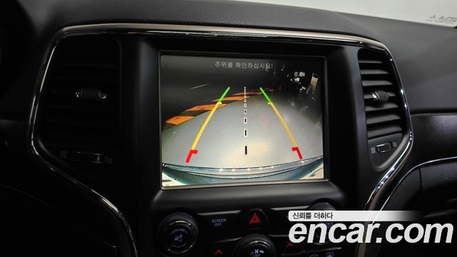 Jeep Cherokee 2017 — photo 15