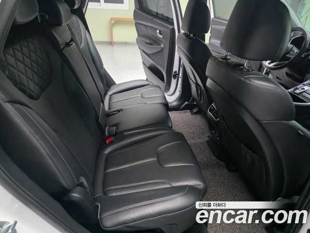 Hyundai Santafe 2021 — photo 9