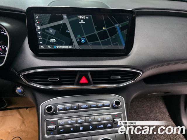 Hyundai Santafe 2021 — photo 12