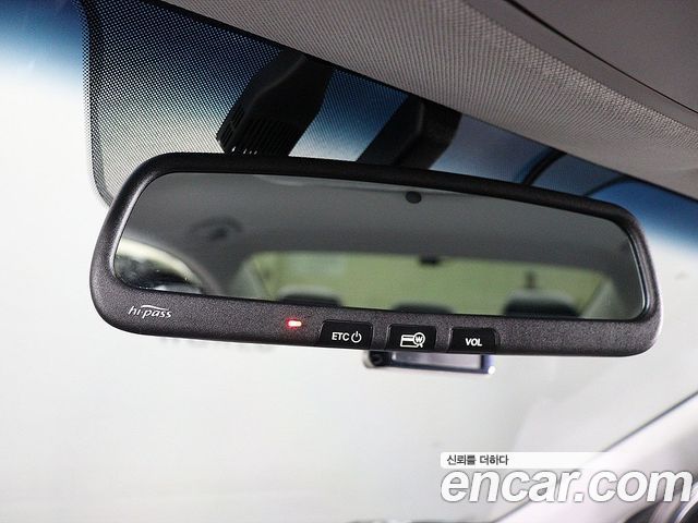 Hyundai AVANTE 2016 — photo 17