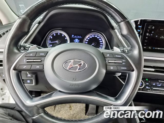 Hyundai Sonata 2020 — photo 17