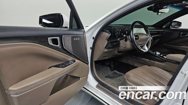 Kia K8 2023 — photo 13