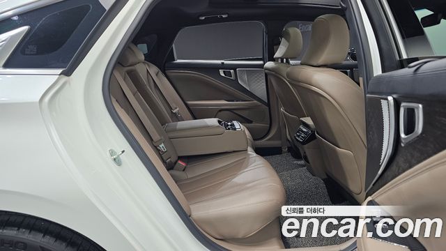 Kia K8 2023 — photo 31