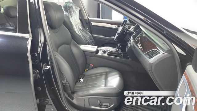 Hyundai Genesis 2016 — photo 16