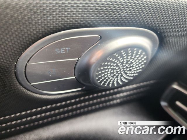 Hyundai AVANTE 2021 — photo 16