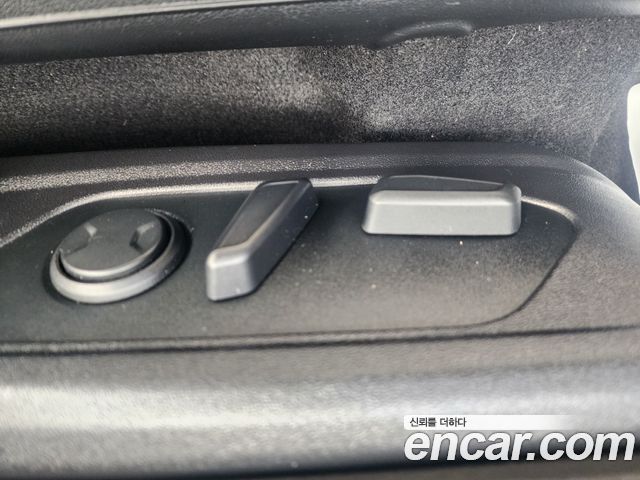Hyundai AVANTE 2021 — photo 20