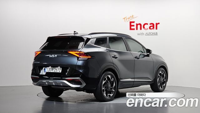 Kia Sportage 2023 — photo 2