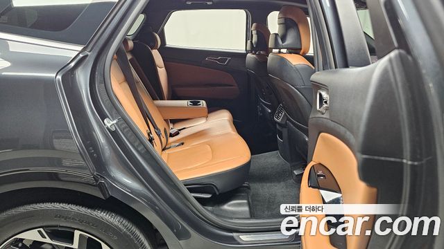 Kia Sportage 2023 — photo 17