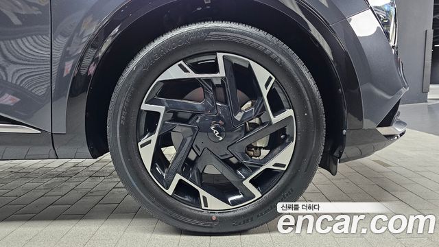 Kia Sportage 2023 — photo 7