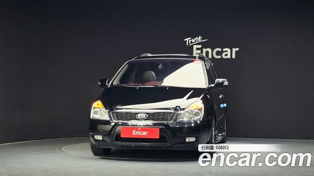 Kia Canival 2013 — photo 3