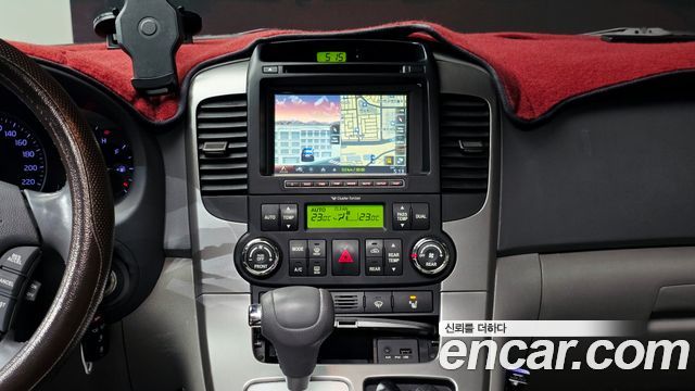 Kia Canival 2013 — photo 20