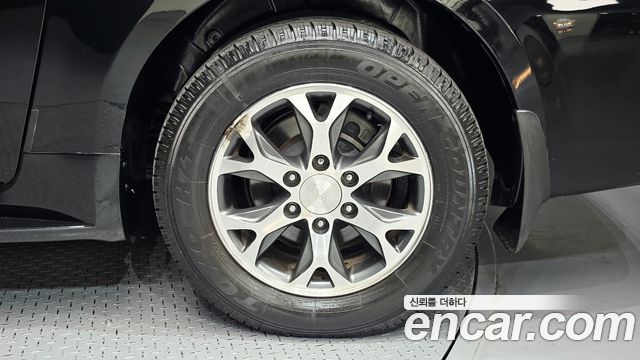 Kia Canival 2013 — photo 7
