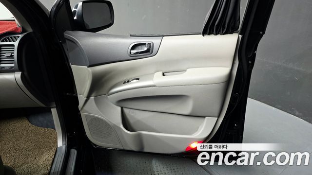 Kia Canival 2013 — photo 15