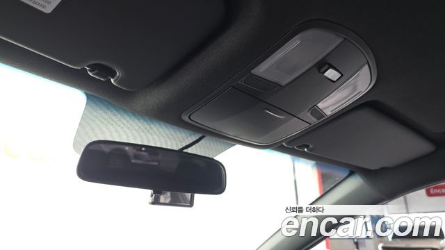 Hyundai Veloster 2019 — photo 22