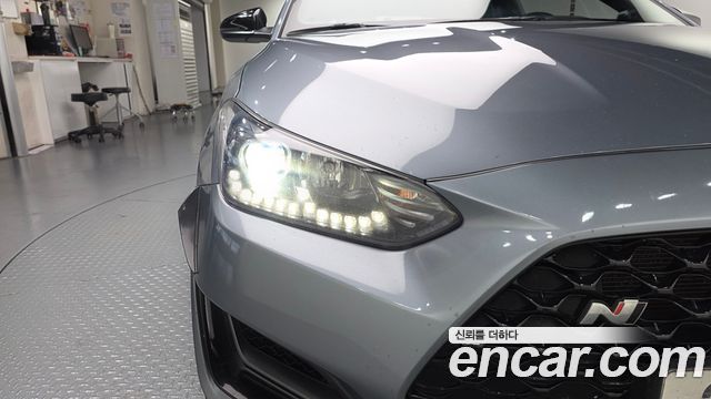 Hyundai Veloster 2019 — photo 8