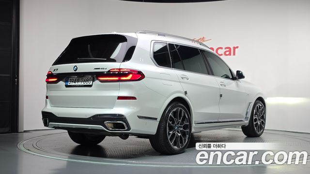 BMW X7 2025 — photo 2