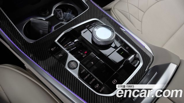BMW X7 2025 — photo 12
