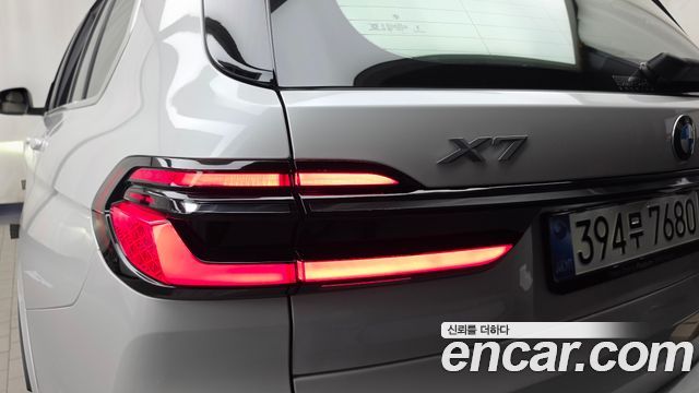 BMW X7 2025 — photo 9