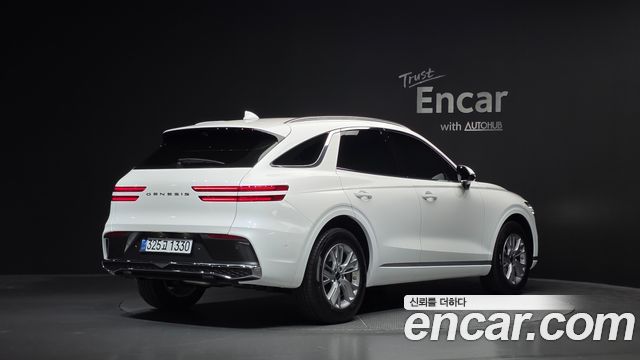 Genesis GV70 2026 — photo 2