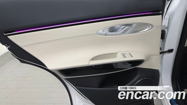 Genesis GV70 2026 — photo 15