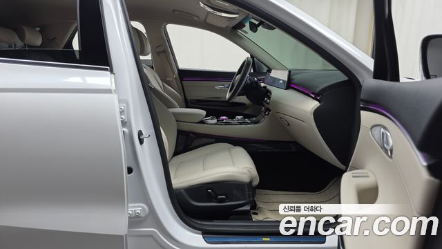 Genesis GV70 2026 — photo 16