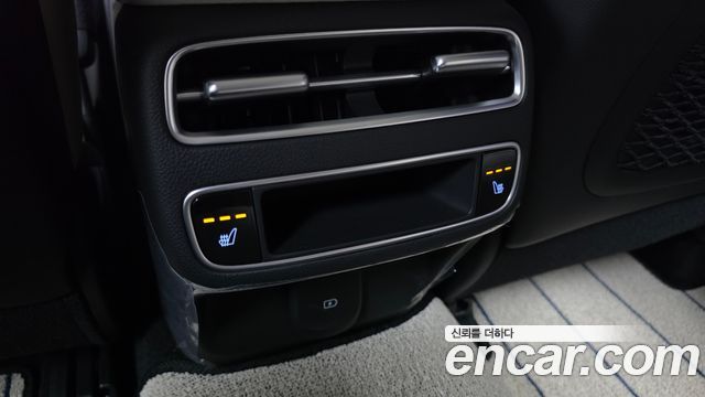 Genesis GV70 2026 — photo 28