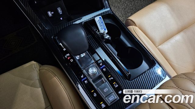 Kia K7 2020 — photo 12