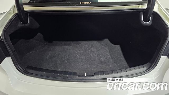 Kia K7 2020 — photo 25