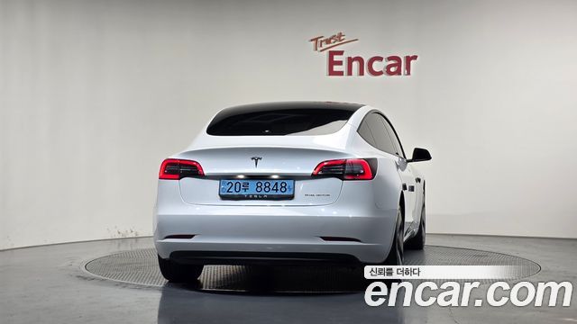 Tesla Model 3 2022 — photo 4