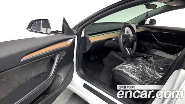 Tesla Model 3 2022 — photo 13
