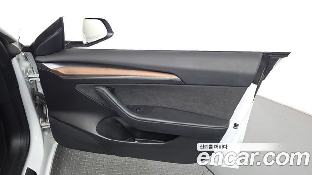 Tesla Model 3 2022 — photo 14