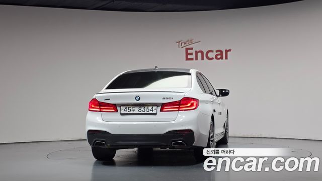 BMW 5-Series 2017 — photo 4