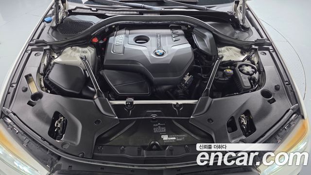 BMW 5-Series 2017 — photo 6